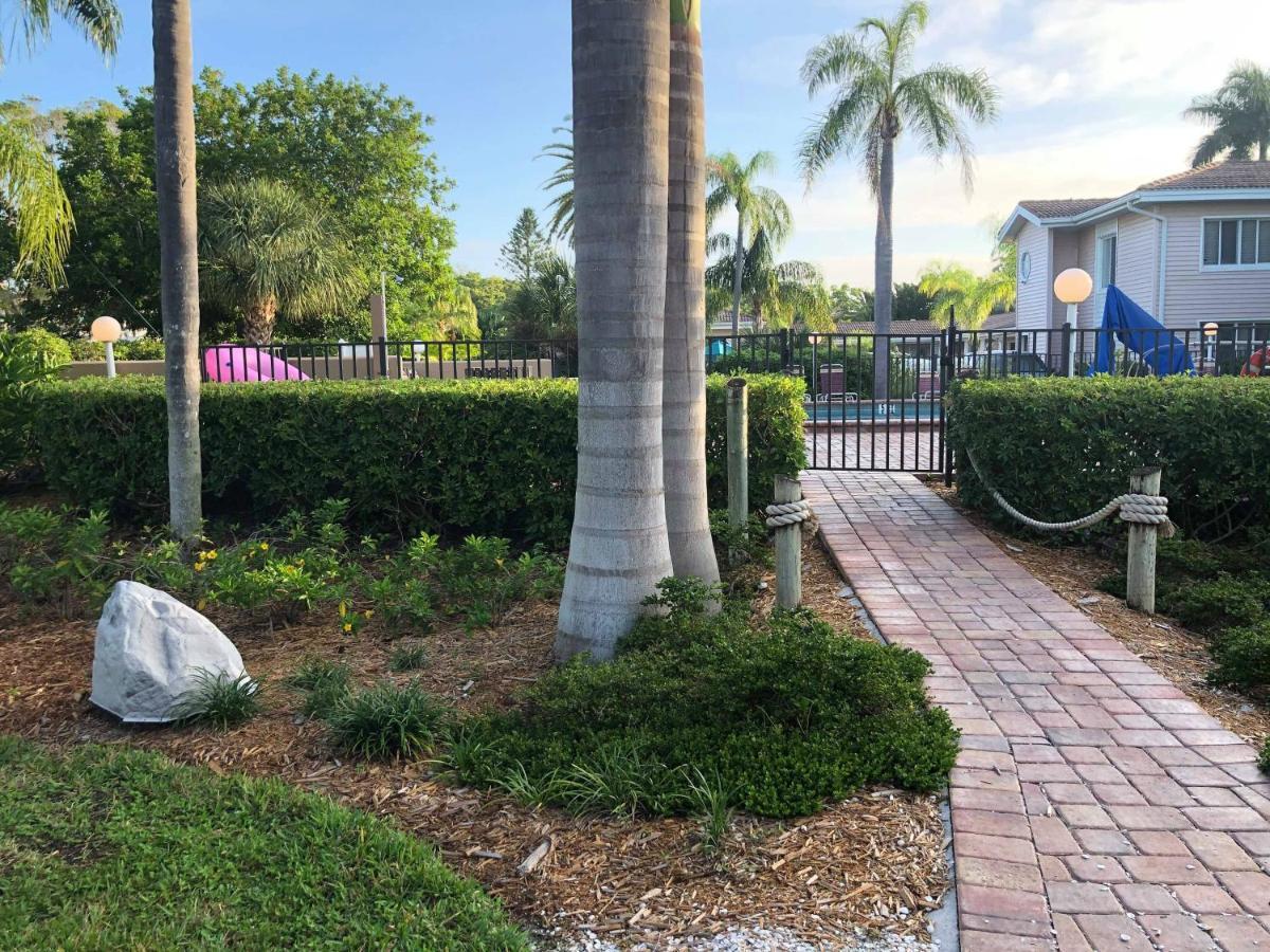 Captiva Beach Resort Point O'Rocks Εξωτερικό φωτογραφία