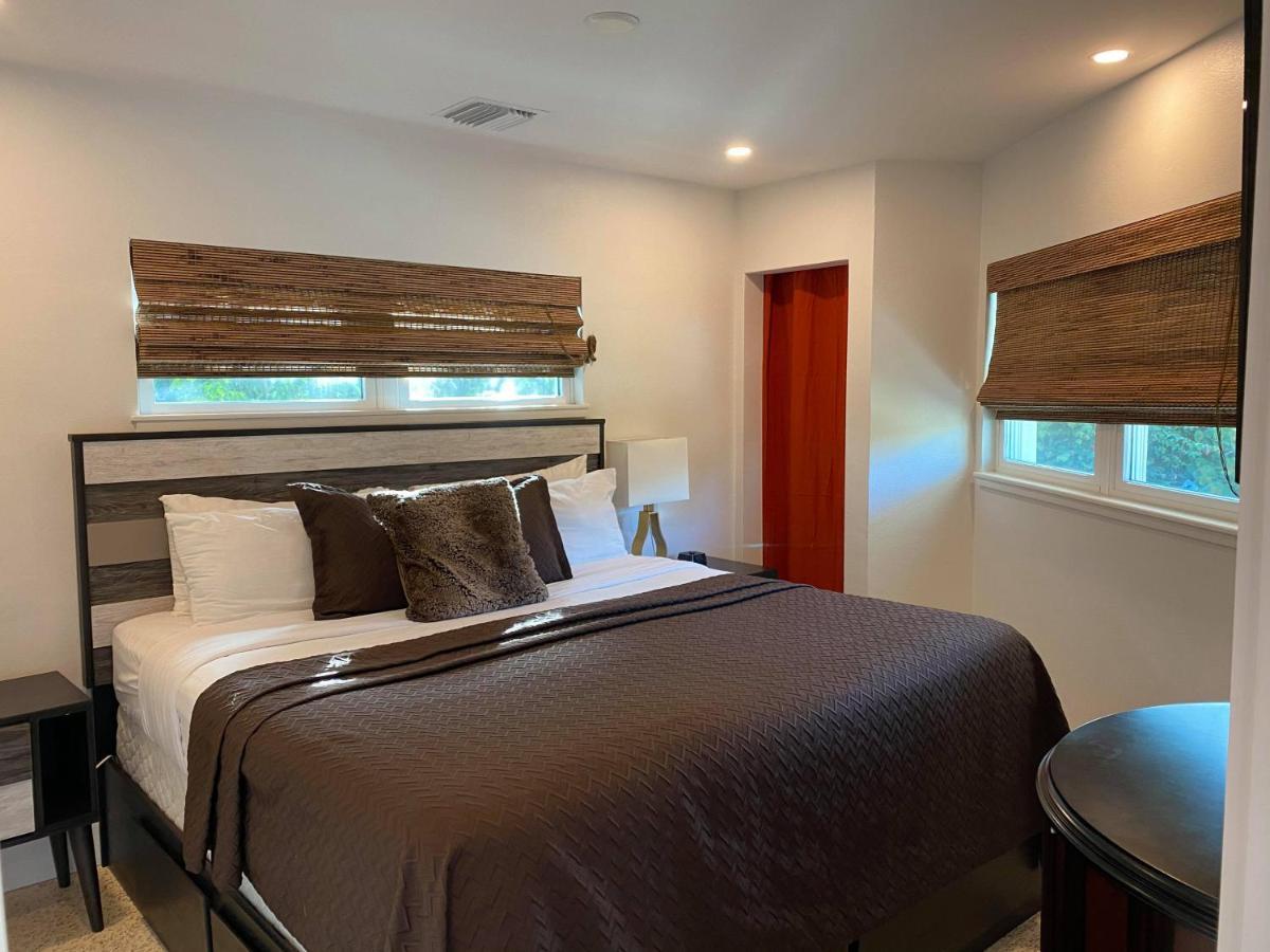 Captiva Beach Resort Point O'Rocks Εξωτερικό φωτογραφία